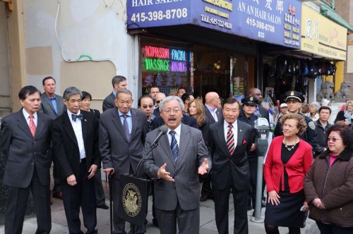 旧金山中国城羊年新春摆街活动启动为期两周