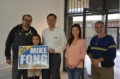 ���������ɼ��С��ѧԺѧ�����»�������ͦ��ͼ��