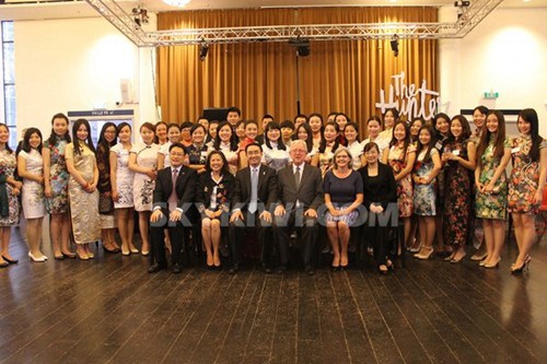 38���������̸������ά�����ѧԺ�ƹ��й��Ļ�