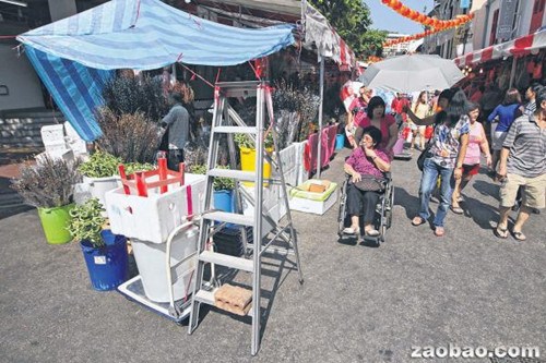 �¼���ţ��ˮһ����г�̯�����������������