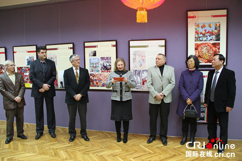 �й�����ͼƬչ������ά��³���������Ļ��ͼ��