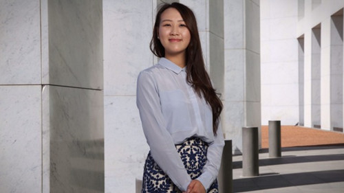 澳洲华裔女大学生获4万澳元奖学金精通多种语言