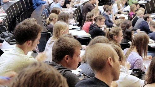 英国留学问答:海外留学生在英国“受欢迎”