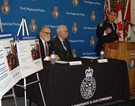 ���׶�Լ�˿����������İ洫����ǿ�����������