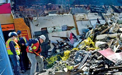 温哥华华埠中餐馆遇火灾变废墟店主盼原地重建