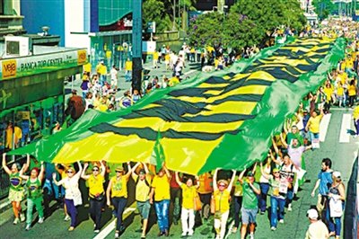 ����ͨ�͸��󡢾��õ��Ի��������л���ϣ��