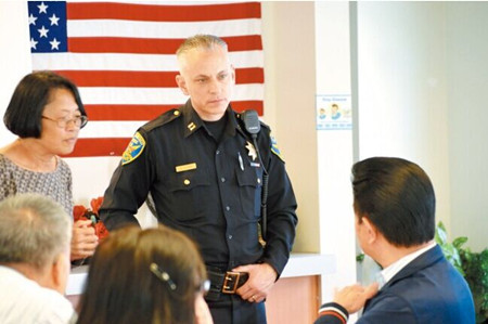 �ɽ�ɽ���ֹ�����������������ľٱ����߱���