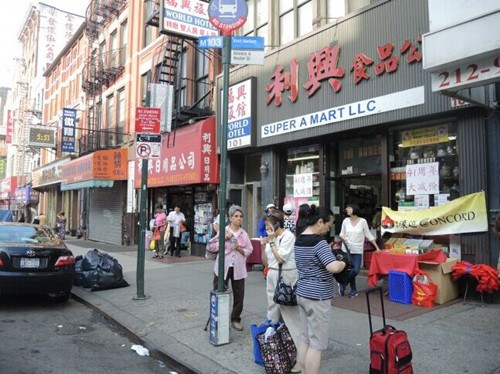 纽约华埠拟打造成长者友善区听取华裔耆老建议