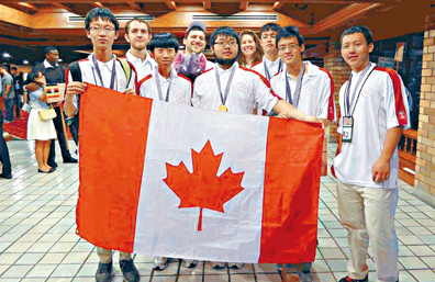 ���ô���ѧ���ɼ����˶���ʰ���������һ��