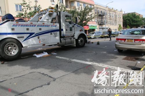 �й��Ϻ�������Ŀ��в͹�Ů��������ʱ��ײ����