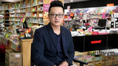 �Ӱڻ�̯�����۵������޻���������Բ����ҵ�Ρ�