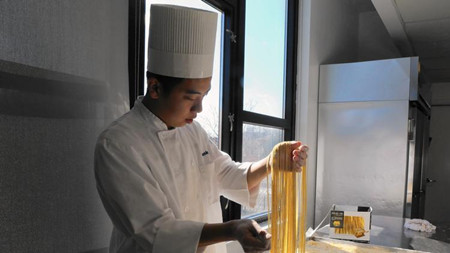 ����֥�Ӹ��в���ѵ�𱬸��������������