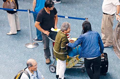 ���ô��ž���������ͻȻ�������񲿱�������Ϸ��