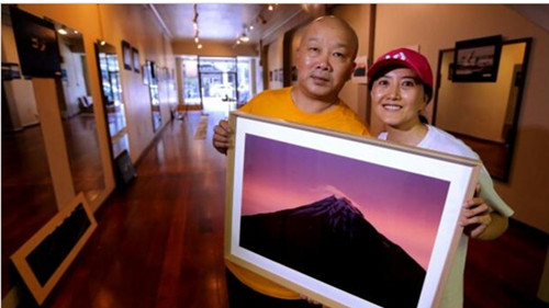 新西兰华人夫妇办摄影展希望更多人了解美景