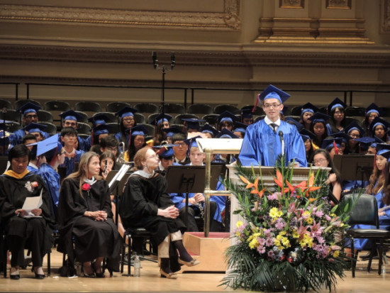 ŦԼʷ���ɭ���б�ҵ�����������ѧ������У