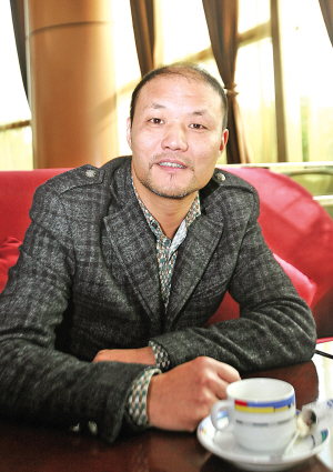 华商刘光华奔忙欧洲异国创业尽己所能反哺家乡