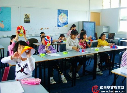 �л��Ļ�����԰��ò���˹�໪ͯ���֡�����