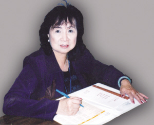南侨学校校长:移民美国办侨校致力华教不言悔