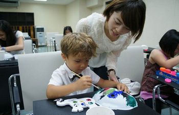 ���ɱ��ǵ�ҫ��ѧ����ѧԺ�����������������ڰ�