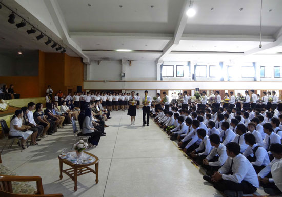 普吉孔子学院汉语教师参加泰国教师节拜师仪式