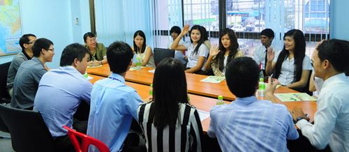 泰普吉孔子学院圆满完成大学生“中泰合资企业行”