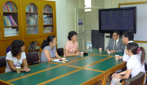中国驻尼泊尔大使馆王立新参赞访问尼孔子学院