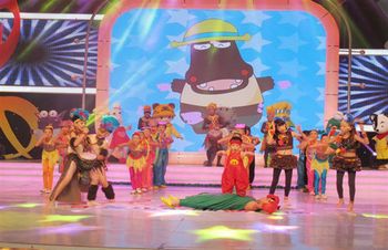 温州华教基地歌舞节目将亮相央视献礼十八大