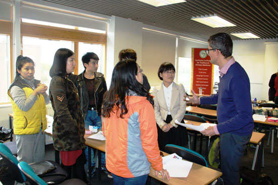 伦敦中医孔子学院举办2012年在岗汉语教师培训