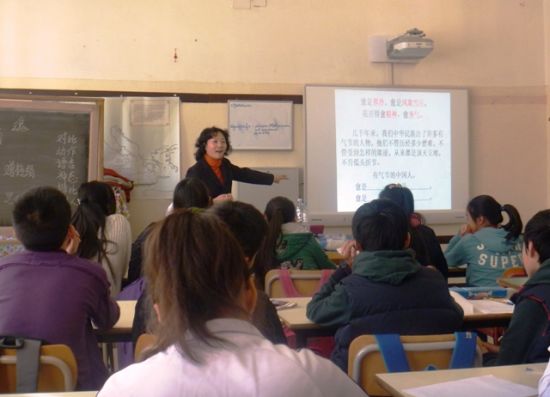 国侨办“讲学团”赴意大利讲学助推华教发展