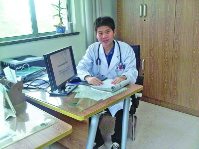 南医大印尼“学霸”考试13次攻下“汉语五级”