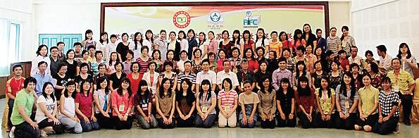 ӡ���ձ������ʦ��ѵ����ѧԱ��л�й�ר�ҽ̵�