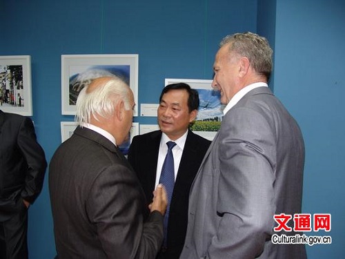 �������й�������ͼƬչ������ά�Ǿٰ죨��ͼ��
