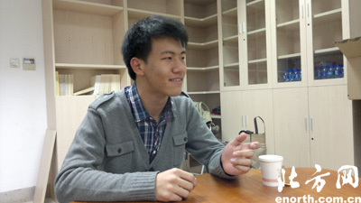 南开大学90后学生教留学生汉语充当“纠错员”