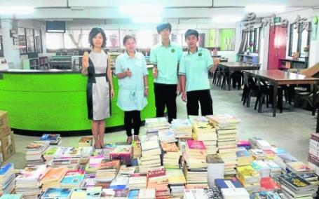 大马一华文独中推动捐书运动热爱华教人士响应