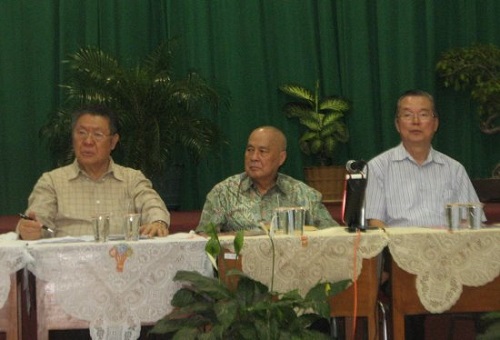 培养汉语教学人印尼国际外语学院启动希望工程