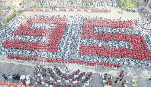 ��¡���л����о���95������6��ѧ���񱱴�¼ȡ