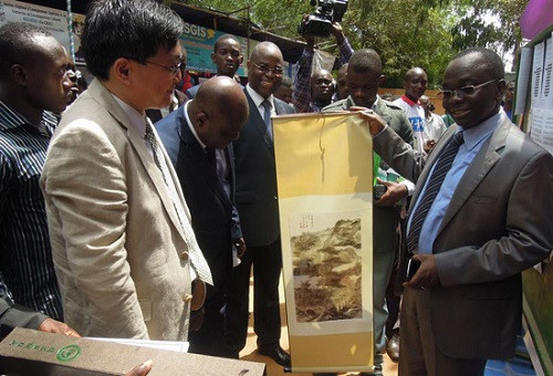 ������ѧ��Ժ�ٶ�������ߵȽ���������ѧչ