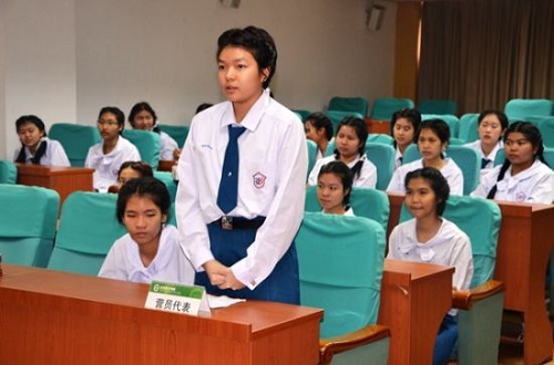 ̩��ʥ��»��ѧ������ڰ��ڱ�������ѧԺ��ҵ