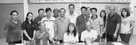 ����һ��С����ʯ������ѹ��׵���ʿ����