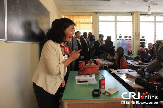 揭秘塞内加尔大学汉语热:选择中文等于选择未来