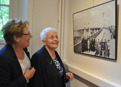 �����������ѧԺ�ٰ조�з�������ʮ�ꡱͼƬչ