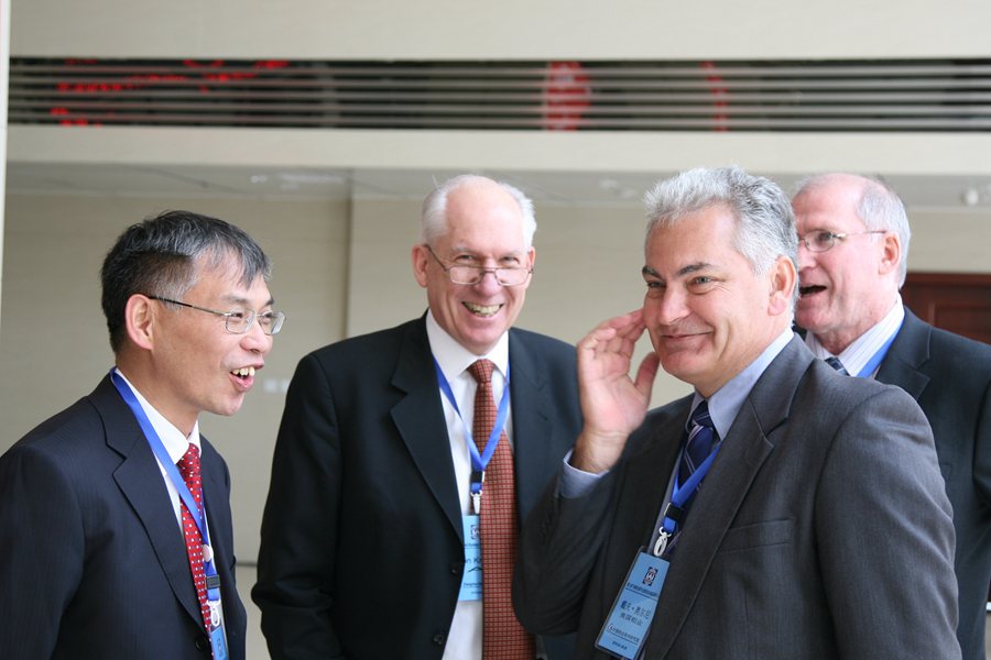 一线故事李旺兴三十年专注铝业发展