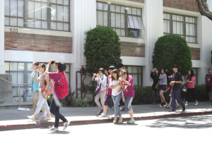 南加大新生陆续抵校多数学生仍选择住在学校附近