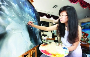 南京女孩意大利学绘画学成归来愿免费教贫寒孩子