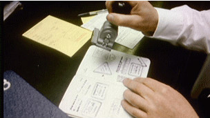 �׶ذͽ�ѧԺΪ����ѧ���ṩǩ֤�����ʸ�ȡ��