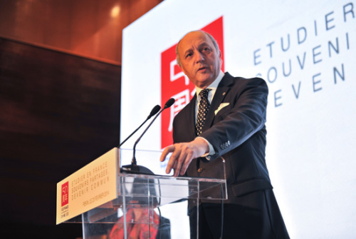 中国成为赴法留学人数最多的国家每年超过1万名