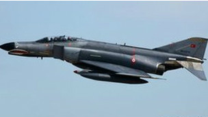 叙利亚军方称在境内击落一架土耳其战机（图）