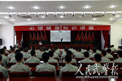 �侯�ƽ�ĳ��������������������������ǽ��