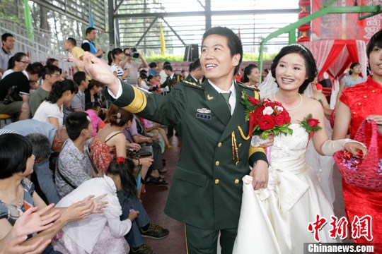 ��װĳ���ء���һ��ǰϦΪ�ٱ��ٰ켯�����ͼ��