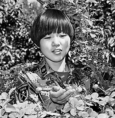 闫玉洁:从“才女”到优秀女兵